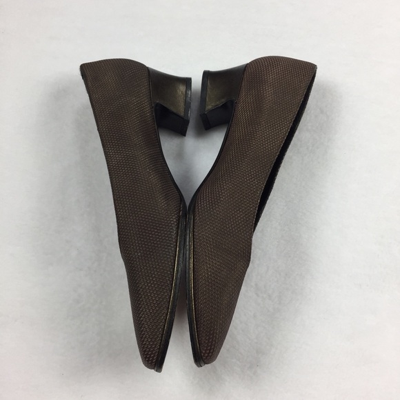 VINTAGE Stuart Weitzman Bronze Square Point Pumps